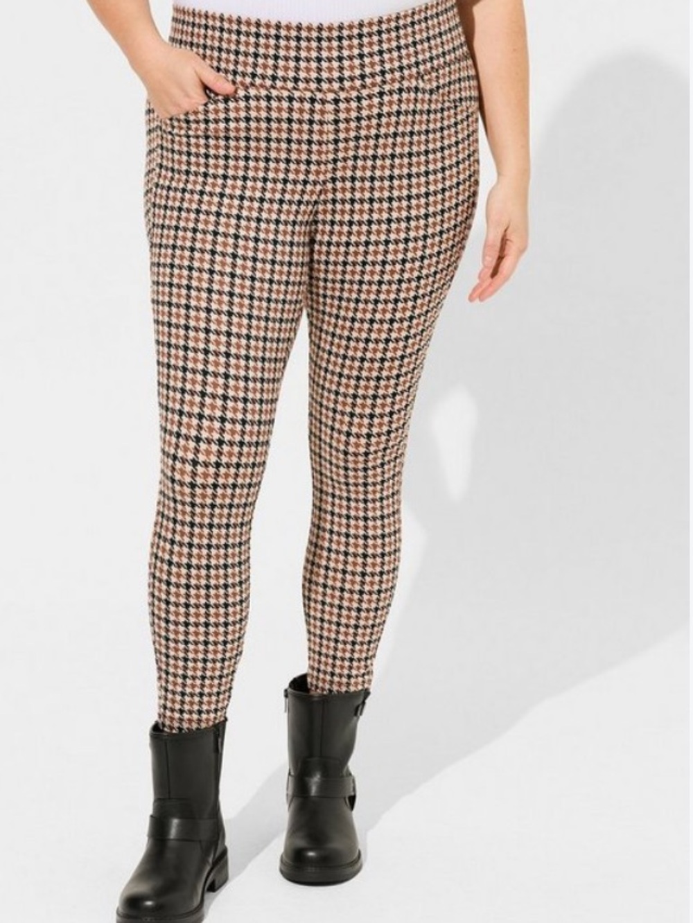NWT Torrid stretchy hound tooth pants